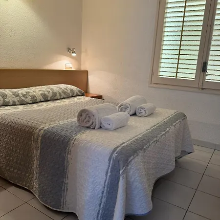 Zodiac Ab 2 C Apartment